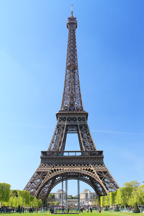 Eiffel Tower, Paris, France. www.kevinandamanda.com #travel #paris #france #photography