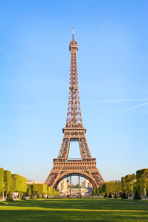 Eiffel Tower, Paris, France. www.kevinandamanda.com #travel #paris #france #photography