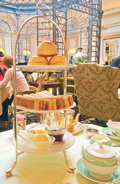 Afternoon Tea at the Savoy - Best Restaurants in London - A list of the BEST London restaurants and the best pubs in London!