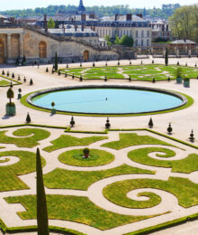 Image of the Garden's Royal Chateau