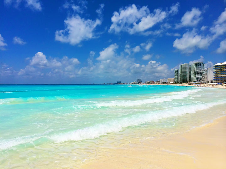 These incredible travel photos from Cancun will make you want to book a trip immediately!! #travel #cancun #mexico