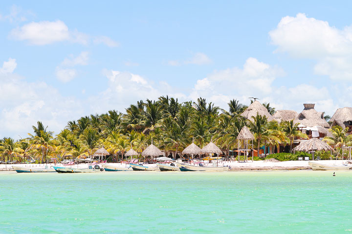 Incredible travel photos from the enchanted island of Isla Holbox off the coast of Cancun, Mexico. You must see this island once before you die. #travel #cancun #mexico 