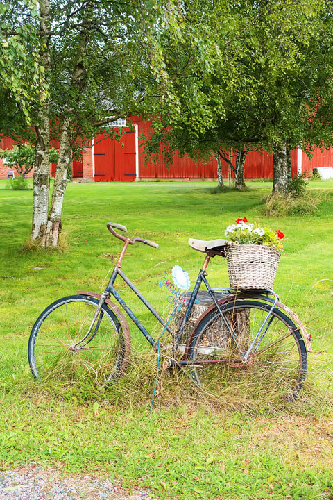 Where to stay if you're planning a trip to Sweden! Here's a review of the cutest B&Bs! #travel #sweden #welcometosweden www.kevinandamanda.com