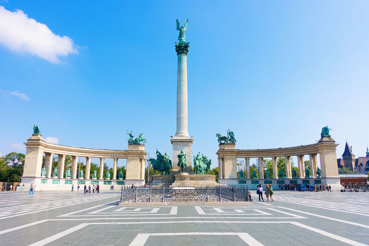 Breathtaking photos that prove Budapest is one of the most stunning cities in Europe! I never knew how amazing Budapest is!