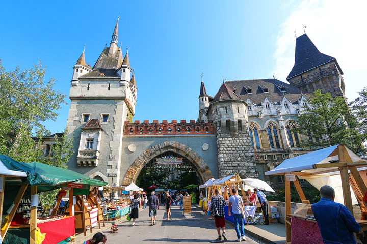 Breathtaking photos that prove Budapest is one of the most stunning cities in Europe! I never knew how amazing Budapest is!