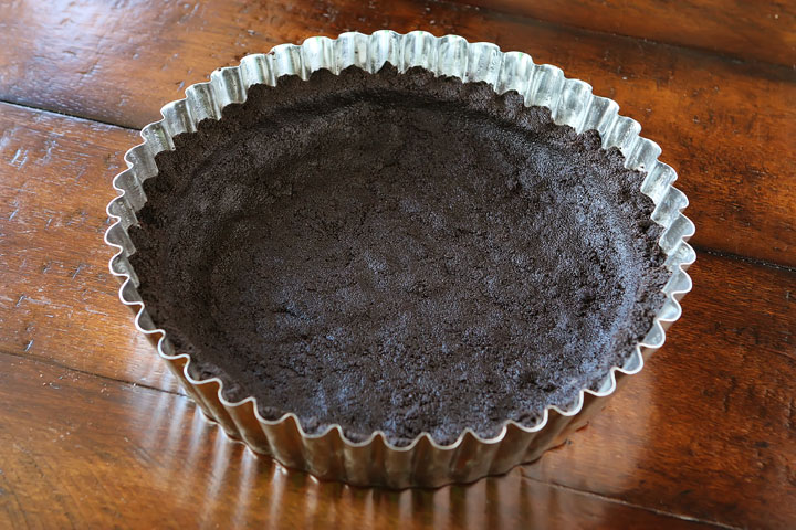 Oreo Cookie Crust for Salted Caramel Dark Chocolate Pie — The BEST Chocolate Pie Ever!!