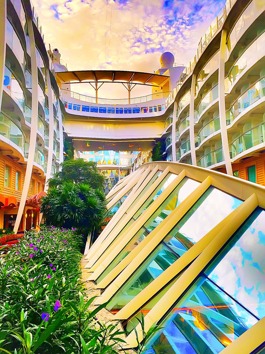 Exploring Atlantis and The Bahamas on the Royal Caribbean Oasis of the Seas! {Cruise Review}