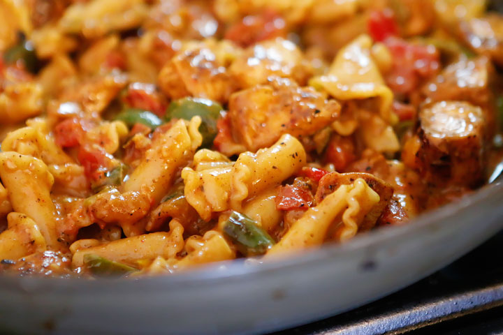 Chicken Fajita Pasta | Easy Chicken Pasta Recipe