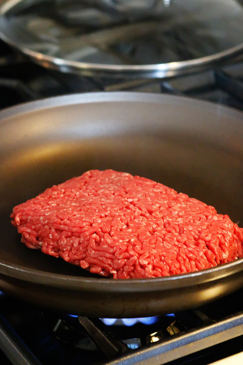 These Cheesy Party Burgers are so fun! Great to serve to a crowd or just to make dinner fun. Perfect for parties because you can make them the night before and cook the next day. If you want to start the party, make these Cheesy Party Burgers!!