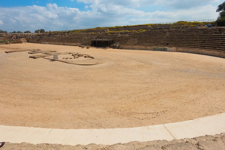 A list of the MUST-SEE most famous historical sites in Israel, including: Caesarea, where King Herod lived in Biblical times, The Hanging Gardens at Haifa, The Sea of Galilee (where Jesus walked on water) and Masada.