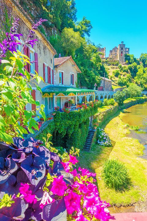 Summer Bucket List!! Biking through the French Countryside. (Click for travel tips and itineraries)