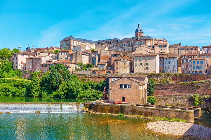 Summer Bucket List!! Biking through the French Countryside. (Click for travel tips and itineraries)