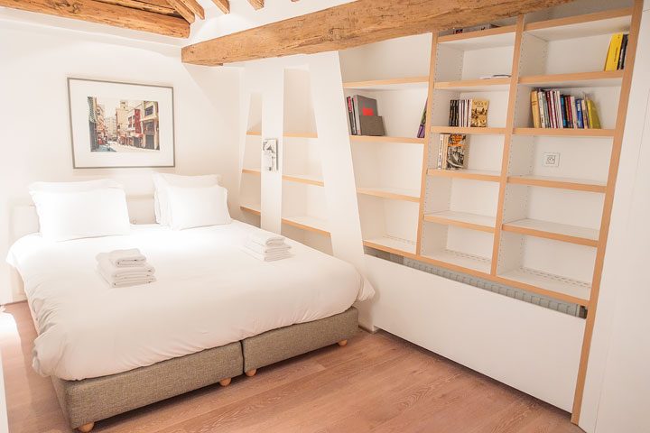 Where to Stay in Paris -- Guide to the best (and safest) apartment rentals in Paris.