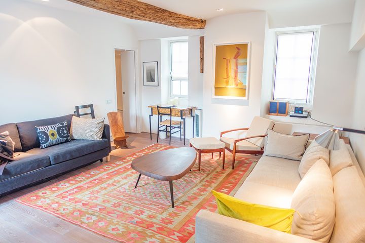 Where to Stay in Paris -- Guide to the best (and safest) apartment rentals in Paris.