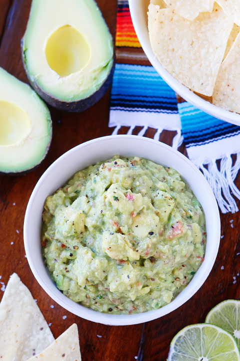 This is literally the BEST guacamole recipe ever!!