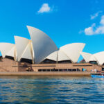 Magical places in Sydney, Australia that will take your breath away! Here’s where to get the BEST photos of that classic Sydney skyline.