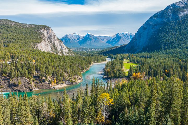 Where to Eat in Banff! The best food, restaurants, and hotels in Banff National Park, Alberta, Canada