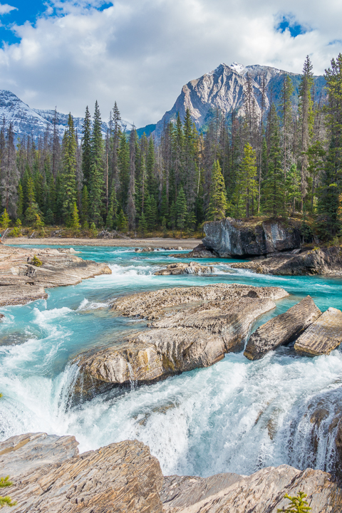 All the lakes you HAVE to see in Banff National Park near Lake Louise!