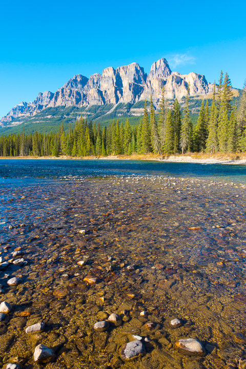 All the lakes you HAVE to see in Banff National Park near Lake Louise!