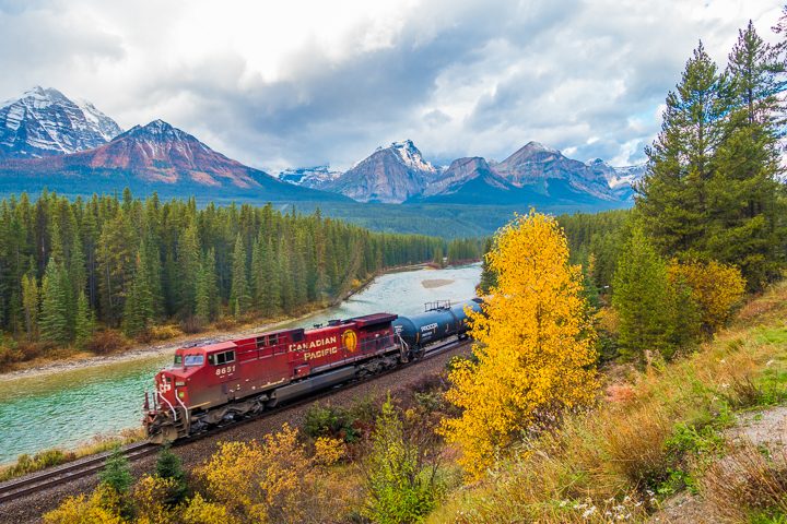 All the lakes you HAVE to see in Banff National Park near Lake Louise!