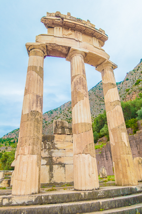 The Ultimate 1-Week in Greece Itinerary!! Athens, Corinth, Delphi, Olympia, Meteora