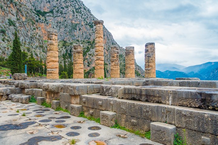 The Ultimate 1-Week in Greece Itinerary!! Athens, Corinth, Delphi, Olympia, Meteora