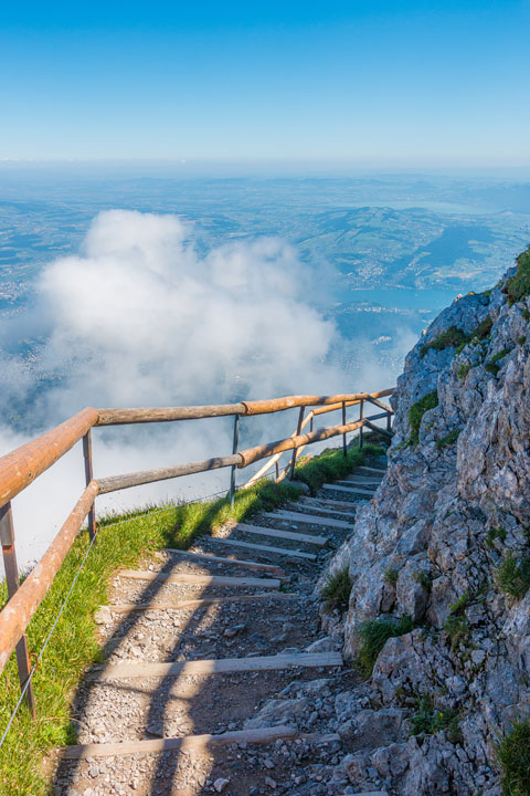 {Day Trip} Take the Golden Round Trip from Lucerne or Zurich to Mt. Pilatus, Switzerland! Tips & Itineraries in the post