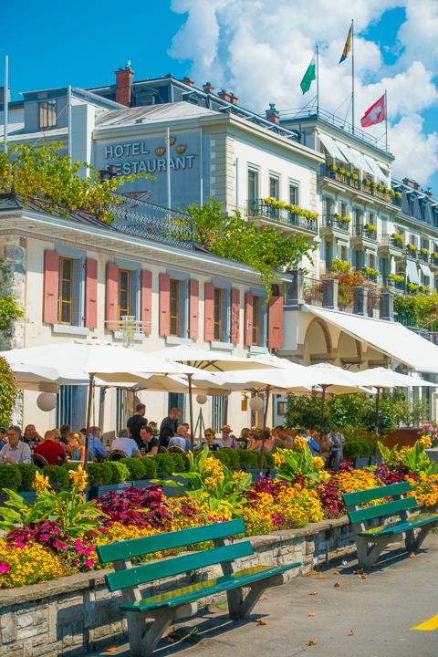 Five Things To Do in Montreux, Switzerland. Why this beautiful lakeside town should DEFINITELY be on your bucket list!!!