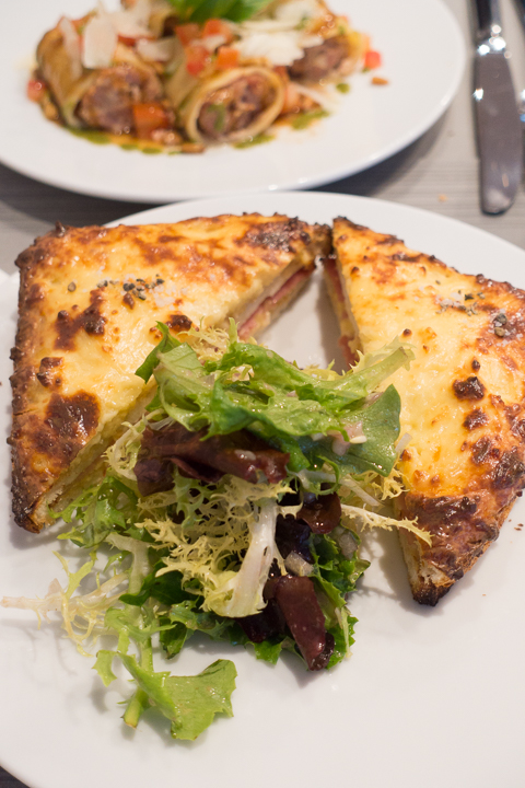 Bistro Le Valentino in Paris