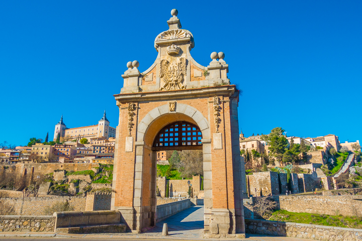 Best Day Trips from Madrid - Toledo and Segovia