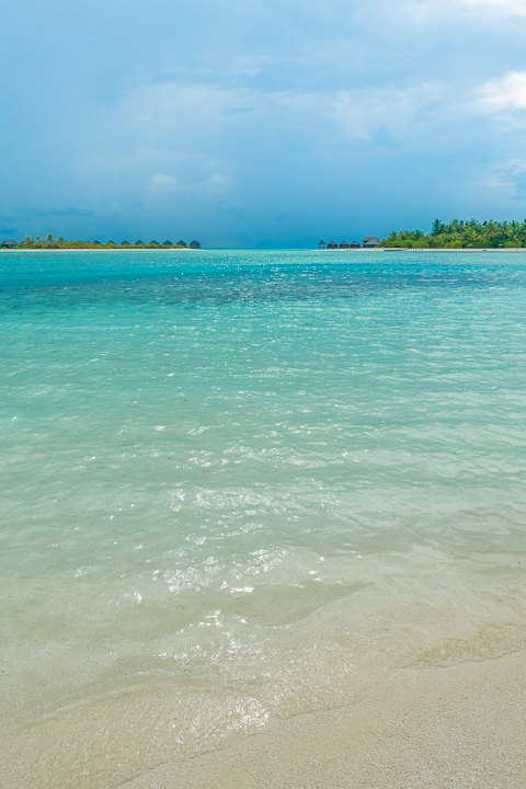 Pure luxury on your own private island in the Maldives at Naladhu Private Island... Dream honeymoon!!