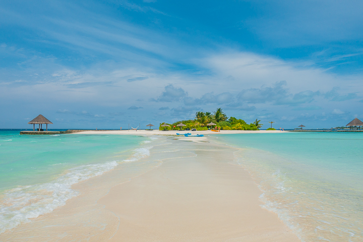 Pure luxury on your own private island in the Maldives at Naladhu Private Island... Dream honeymoon!!