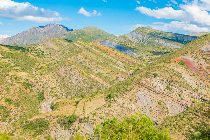 The Ultimate Guide to Sucre, Bolivia -- The best things to do and see, where to eat, plus how to hike to the Maragua Crater!