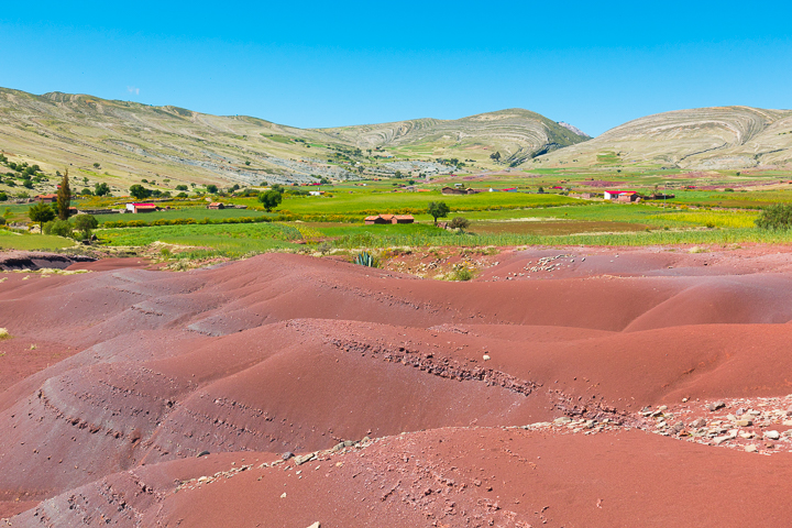 The Ultimate Guide to Sucre, Bolivia -- The best things to do and see, where to eat, plus how to hike to the Maragua Crater!