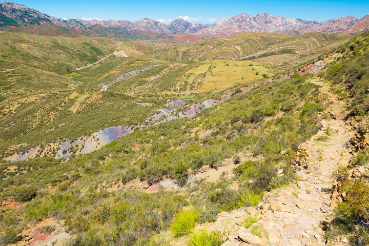 The Ultimate Guide to Sucre, Bolivia -- The best things to do and see, where to eat, plus how to hike to the Maragua Crater!