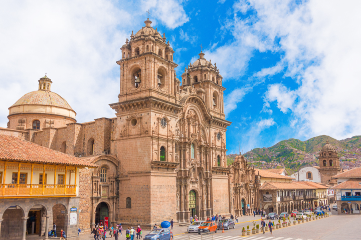 Plaza De Armas in Cusco Peru — Best Things To Do in Cusco Peru