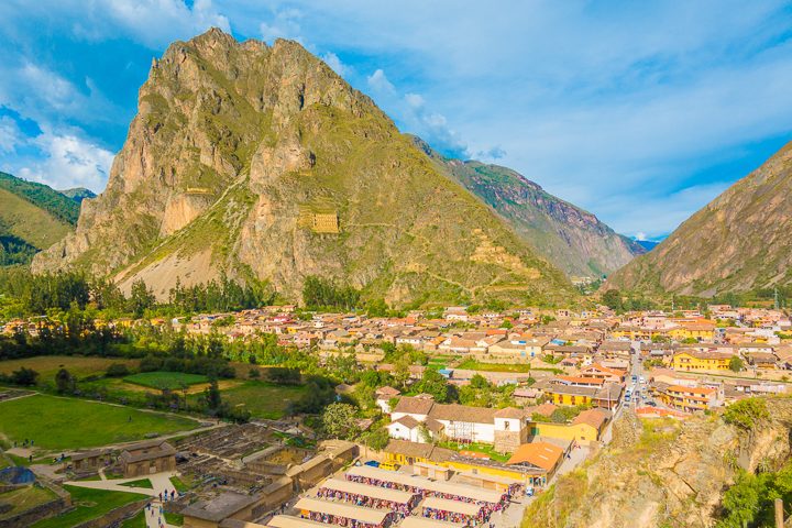 What you shouldn't miss in the Sacred Valley: Pisac, Ollantaytambo, Maras, and Moray. You can do this itinerary in 2 days as day trips from Cusco, or you can stay in the Sacred Valley itself.