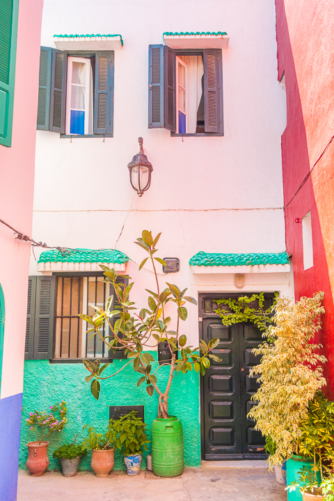 Asilah, Morocco is a funky, artsy seaside town in Morocco. Here's a photo tour of the medina and guide to the most beautiful, Instagram worthy spots.
