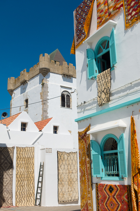 Asilah, Morocco is a funky, artsy seaside town in Morocco. Here's a photo tour of the medina and guide to the most beautiful, Instagram worthy spots.