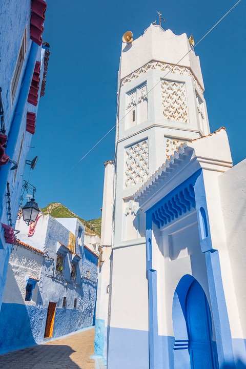 Chefchaouen: The famous blue city of Morocco!! Also known as the Blue Pearl. Here's everything you  need to know about Chefchaouen... how to get there, where the famous blue streets are, where to stay, and what to do!