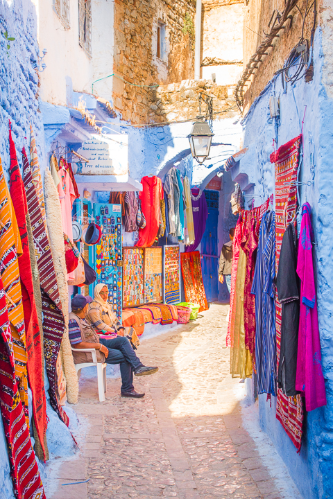 Chefchaouen: The famous blue city of Morocco!! Also known as the Blue Pearl. Here's everything you  need to know about Chefchaouen... how to get there, where the famous blue streets are, where to stay, and what to do!