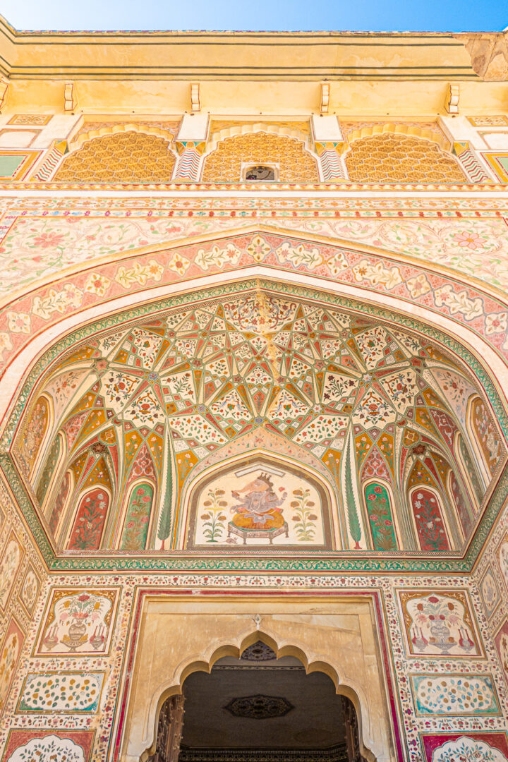 The detailed entrance of the Amber Palace in Jaipur, India.