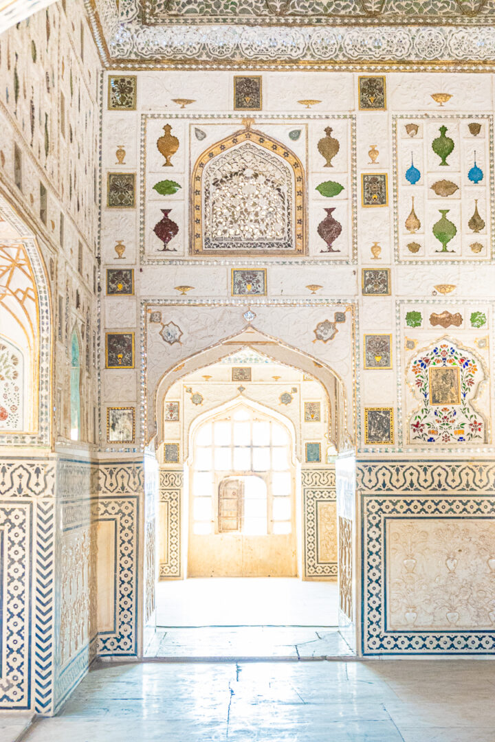 A beautiful room inside the Amber Palace.