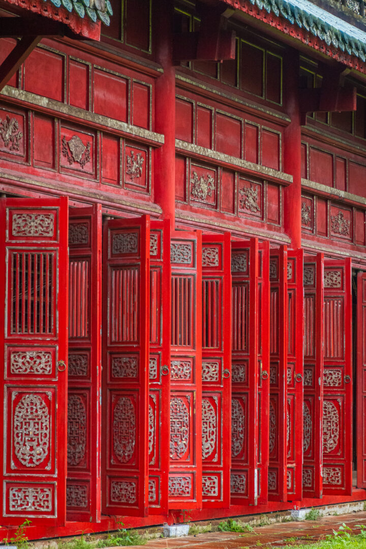 red gates of the imperial city