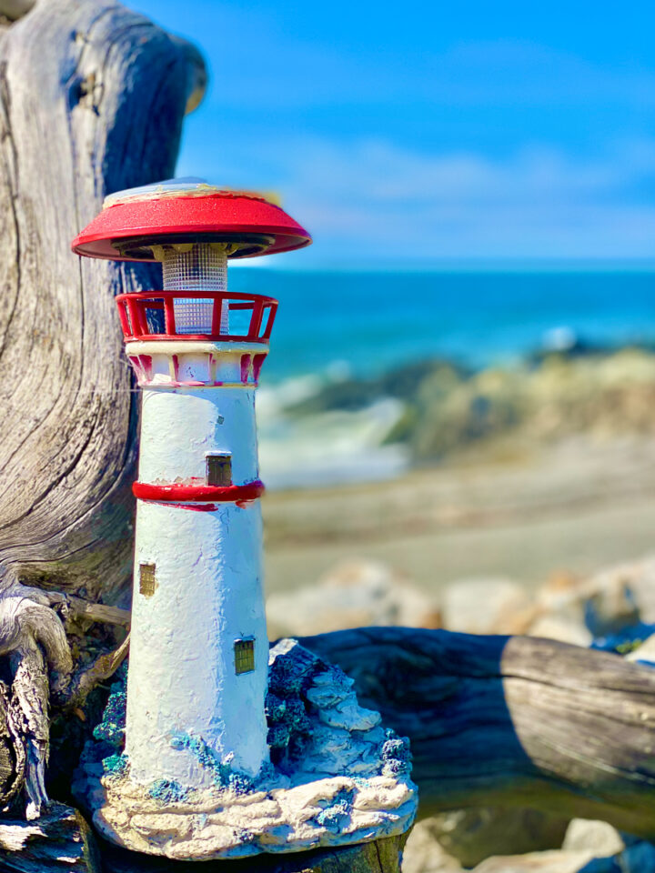 mini lighthouse on the beach in Gaspesie