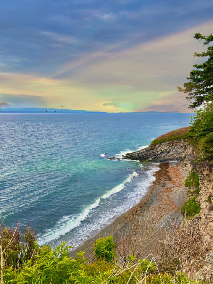 Views of the cliffs along the Cap Gaspé Hike in Gaspesie