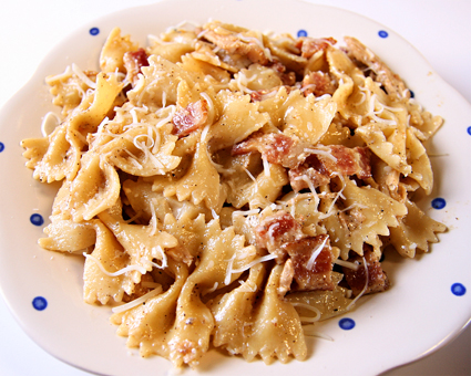 becky higgins garlic chicken farfalle recipe blog