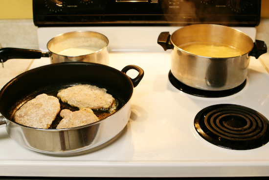 perfect creamy fettuccine chicken alfredo pasta