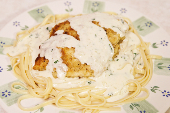 perfect creamy fettuccine chicken alfredo pasta